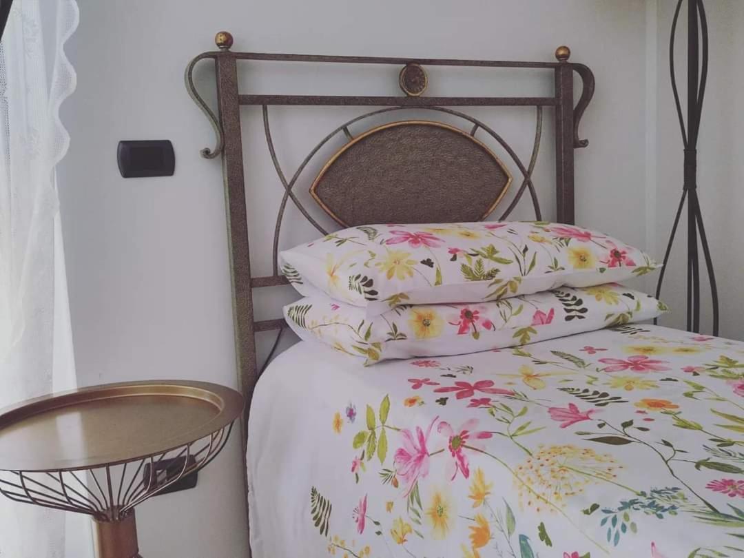 La Casa Di Stefania Apartment Pollutri Екстериор снимка