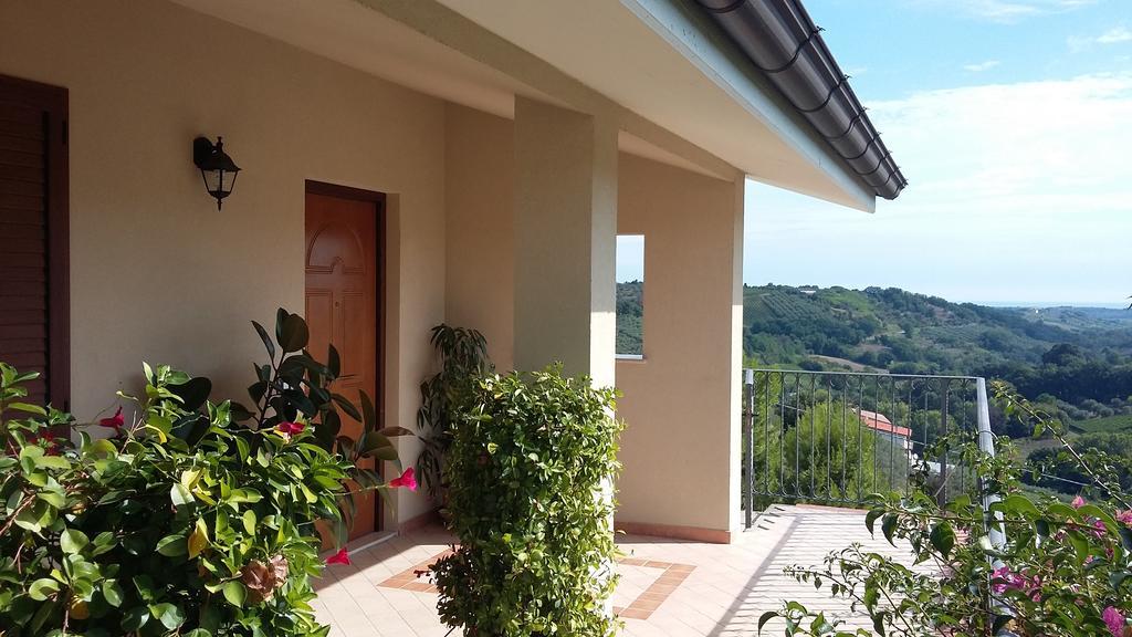La Casa Di Stefania Apartment Pollutri Екстериор снимка